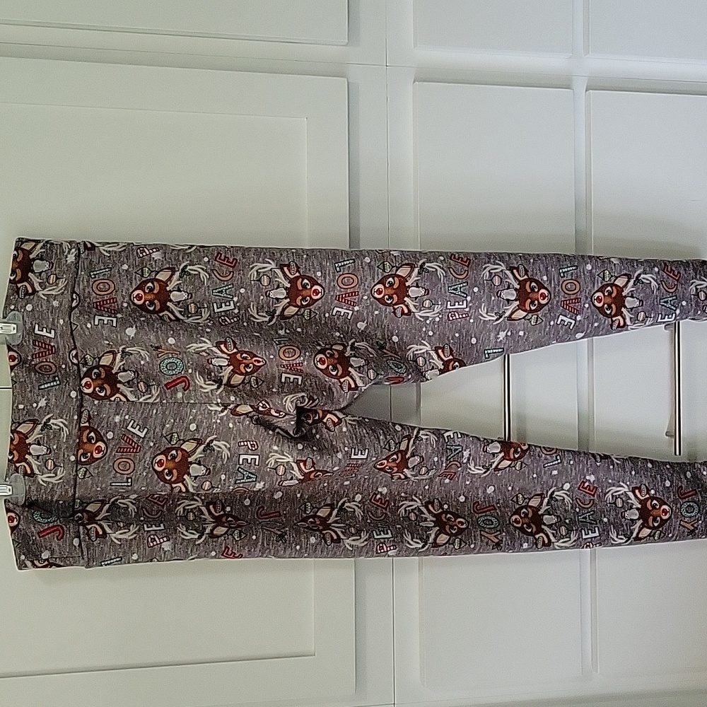 No Boundaries Women's Festive Reindeer Gray Fleece Lined Leggings - Picture 2 of 5